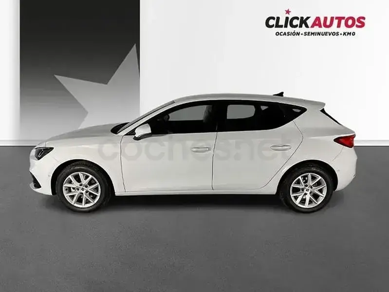 Usado Seat Leon Style 116 CV (85 kW) 2024 Blanco Berlina