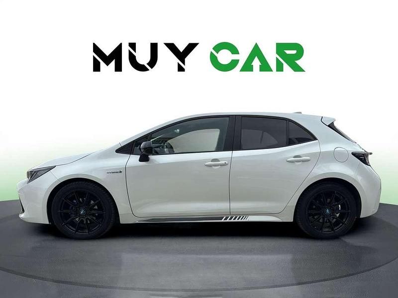 Usado Toyota Corolla Active 122 CV (89 kW) 2019 Blanco Utilitario