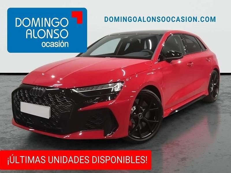Rojo Usado 2024 Audi RS3 Sportback Premium Utilitario | 68.490 € - Imagen 1/4