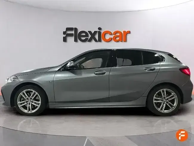 Usado BMW 120 190 CV (139 kW) 2022 Gris Utilitario