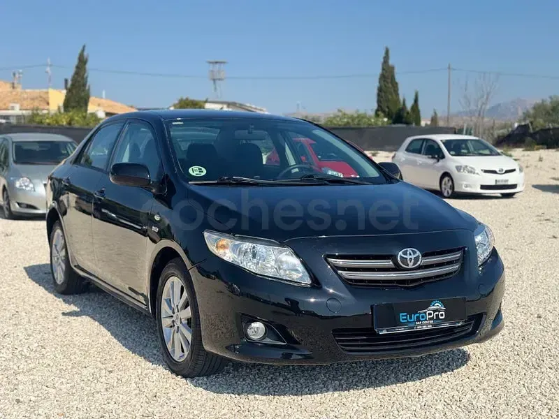 Usado Toyota Corolla Live 90 CV (66 kW) 2010 Negro Berlina