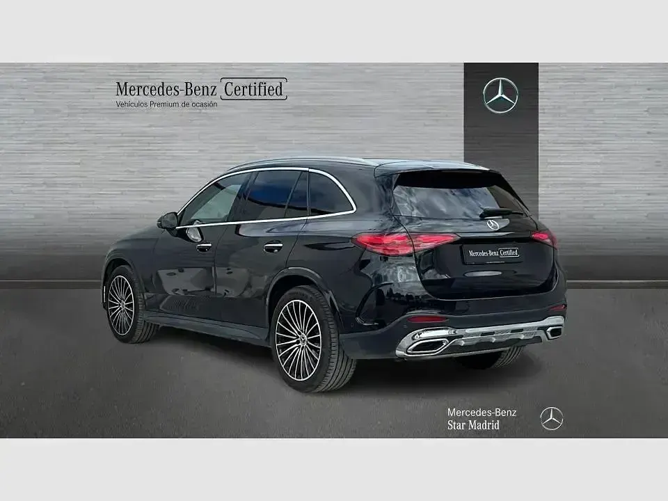 Usado Mercedes GLC200 204 CV (150 kW) 2024 Negro SUV