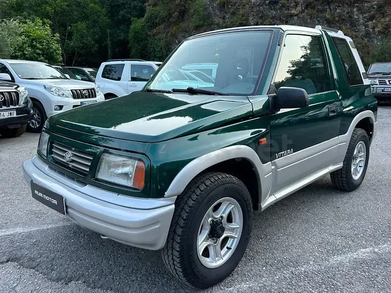 Usado Suzuki Vitara 96 CV (70 kW) 2001 Verde SUV