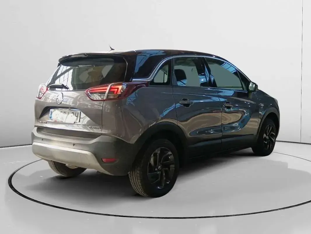 Usado Opel Crossland X Design Edition 110 CV (80 kW) 2019 Gris SUV