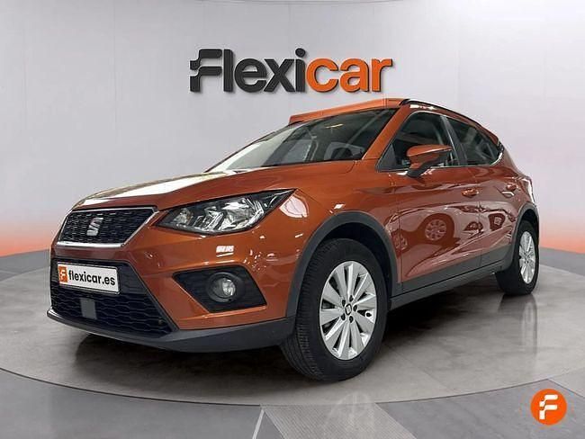 Usado Seat Arona Ecomotive 115 CV (84 kW) 2019 Naranja SUV