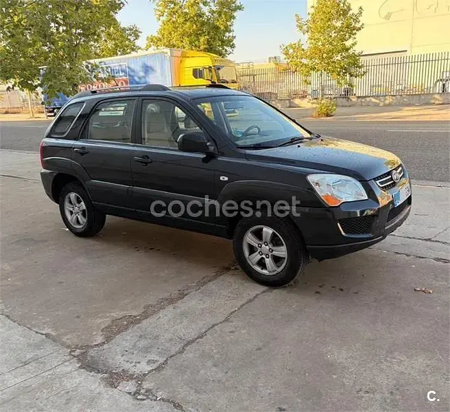 Usado Kia Sportage 142 CV (104 kW) 2010 Azul SUV