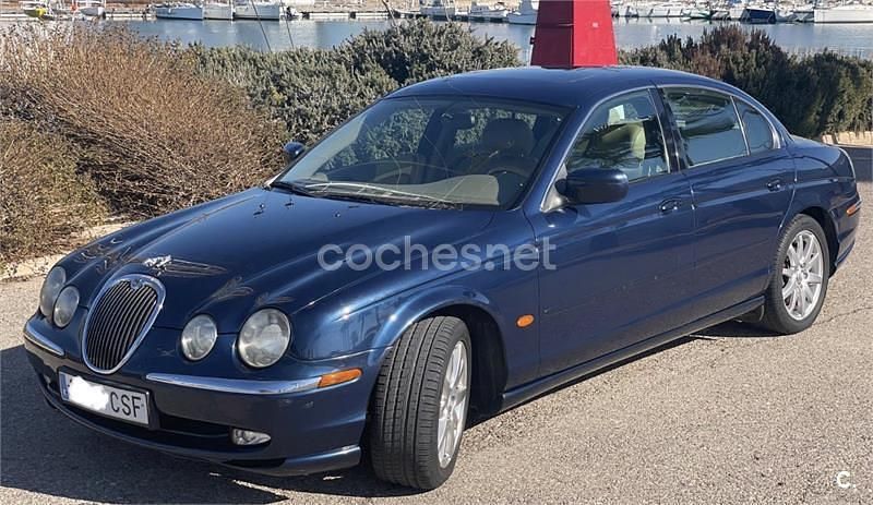 Usado Jaguar S-Type Executive 240 CV (176 kW) 2000 Azul Berlina