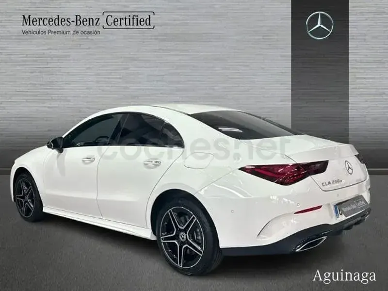 Usado Mercedes CLA250e 218 CV (160 kW) 2025 Blanco Coupe