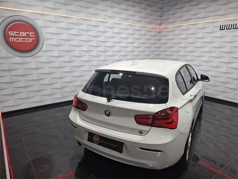 Usado BMW 116 116 CV (85 kW) 2017 Blanco Utilitario