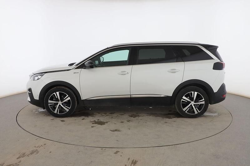 Usado Peugeot 5008 GT 131 CV (96 kW) 2019 Blanco SUV
