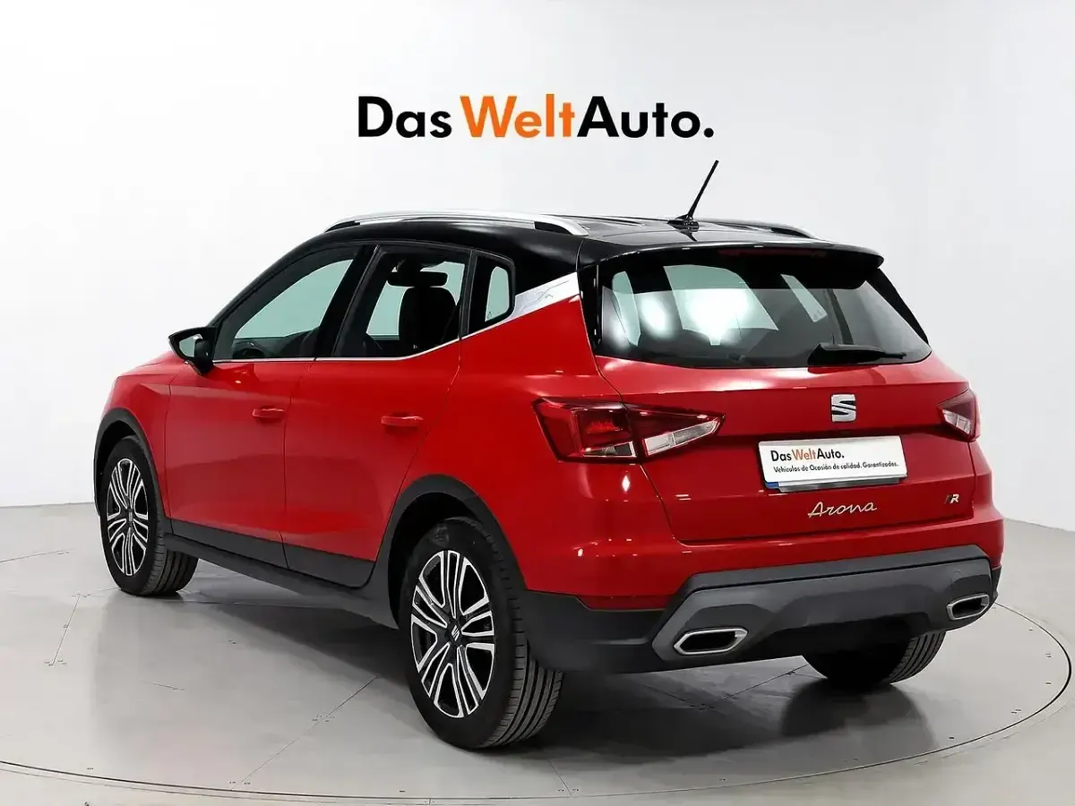 Usado Seat Arona FR 115 CV (84 kW) 2025 Negro SUV