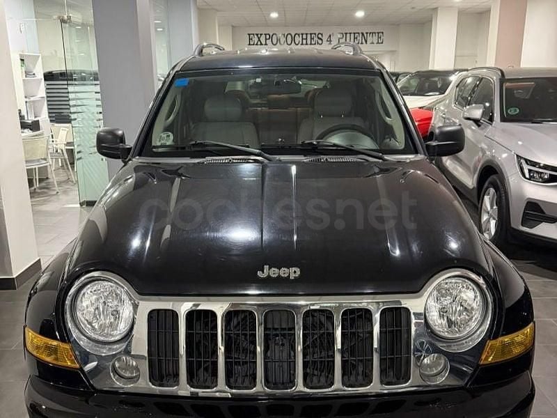 Usado Jeep Cherokee Limited 163 CV (119 kW) 2006 Negro SUV