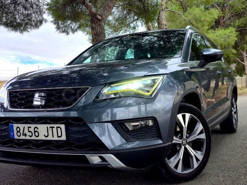 Usado Seat Ateca XCELLENCE 150 CV (110 kW) 2016 Gris / plata SUV