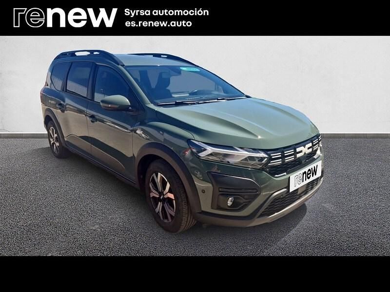 Usado Dacia Jogger Expression 110 CV (80 kW) 2024 Verde Monovolumen