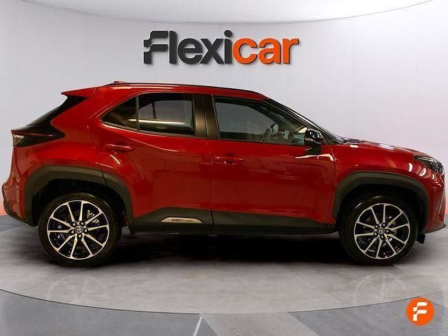 Usado Toyota Yaris Hybrid Sport 130 CV (95 kW) 2025 Rojo