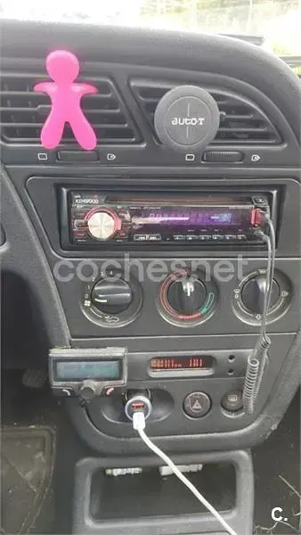 Begagnad Peugeot 306 92 HK (67 kW) 1997 Orange Sedan