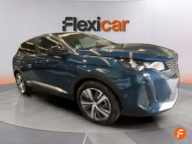 Käytetty Peugeot 3008 Allure 130 HP (95 kW) 2023 Sininen Katumaasturi