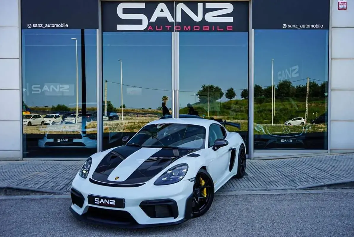 Usado Porsche Cayman GT4 500 CV (367 kW) 2025 Blanco Coupe