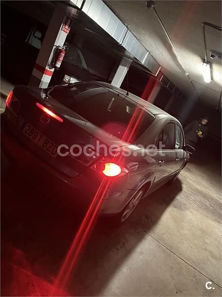 Usado Mazda 6 Active 141 CV (103 kW) 2002 Negro Berlina