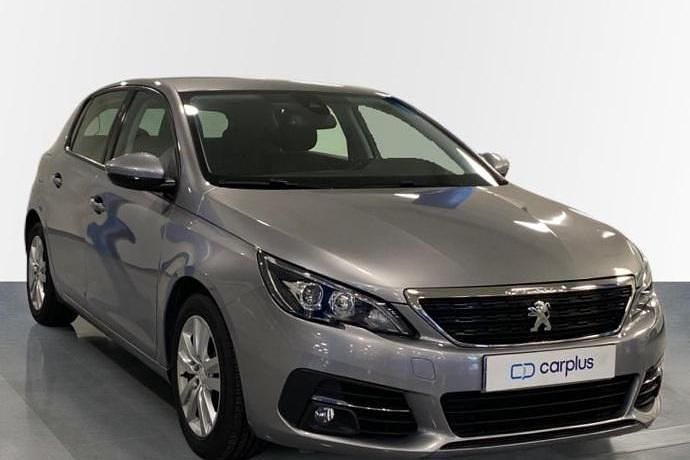 Usado Peugeot 308 Allure 130 CV (95 kW) 2020