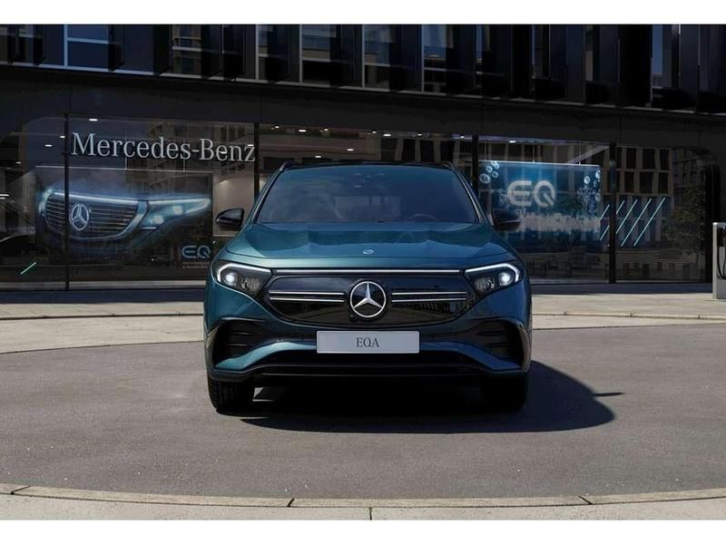 Usado Mercedes EQA250 AMG line 141 kW (192 CV) 2021 Azul SUV