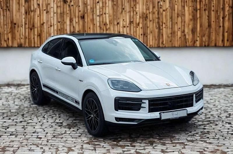 Blanco Usado 2024 Porsche Cayenne SUV | 109.499 € (Precio justo) - Imagen 1/4
