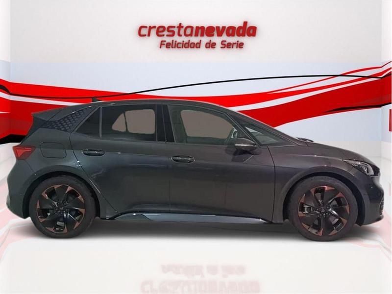 Usado Cupra Born e-Boost 169 kW (231 CV) 2023 Gris Utilitario