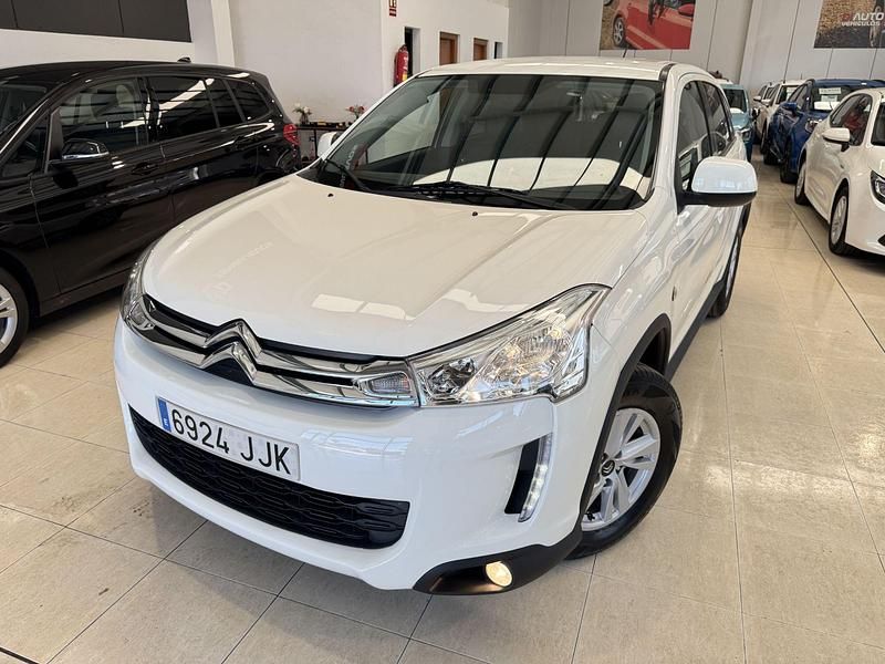 Blanco Usado 2015 Citroën C4 Aircross SUV | 12.899 € (Un poco caro) - Imagen 1/4