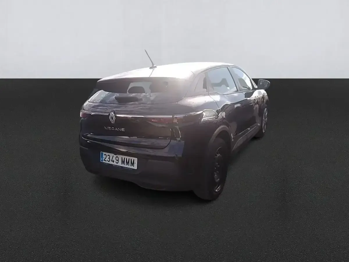 Usado Renault Mégane Evolution 95 kW (130 CV) 2023 Negro Berlina