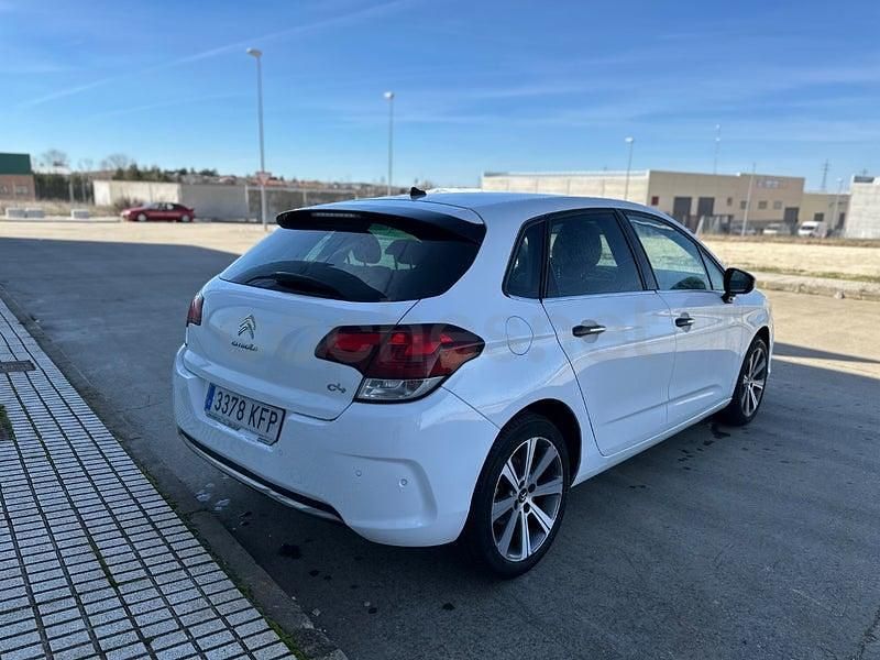 Usado Citroën C4 Feel 99 CV (72 kW) 2017 Blanco Berlina