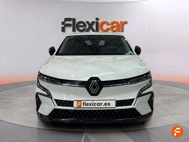 Usado Renault Megane E-Tech Equilibre 96 kW (131 CV) 2023 Blanco Utilitario