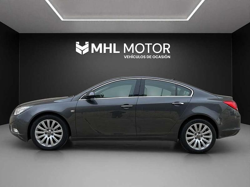 Gris Usado 2011 Opel Insignia Cosmo Berlina | 9490 € (Un poco caro) - Imagen 1/1