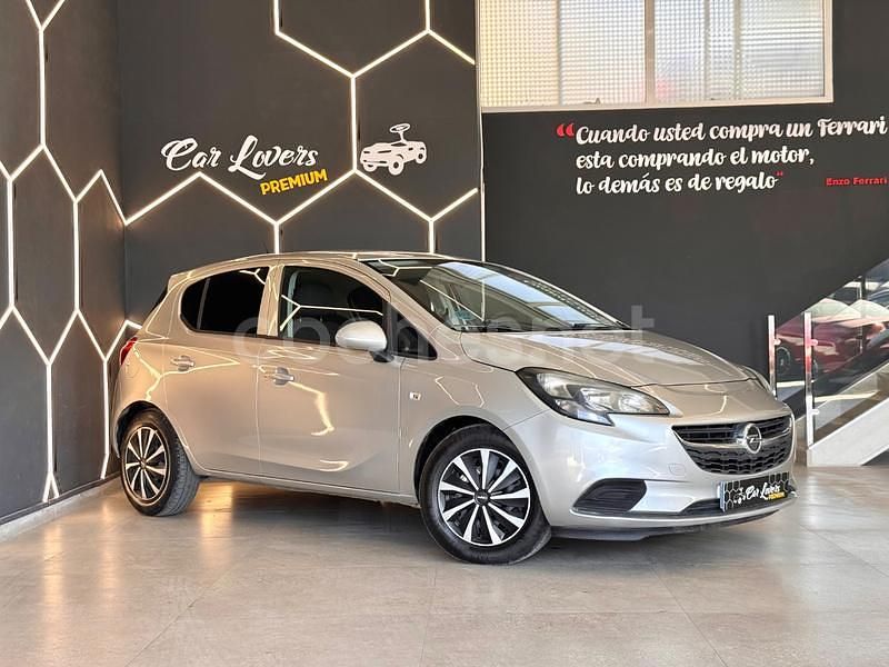 Usado Opel Corsa Expression 75 CV (55 kW) 2016 Gris / plata Berlina