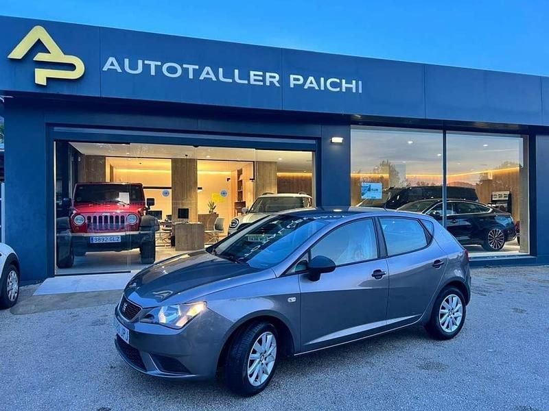 Usado Seat Ibiza Reference 90 CV (66 kW) 2016 Gris Utilitario