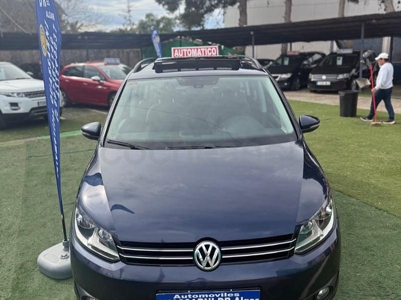 Usado VW Touran Advance 105 CV (77 kW) 2014 Azul Monovolumen