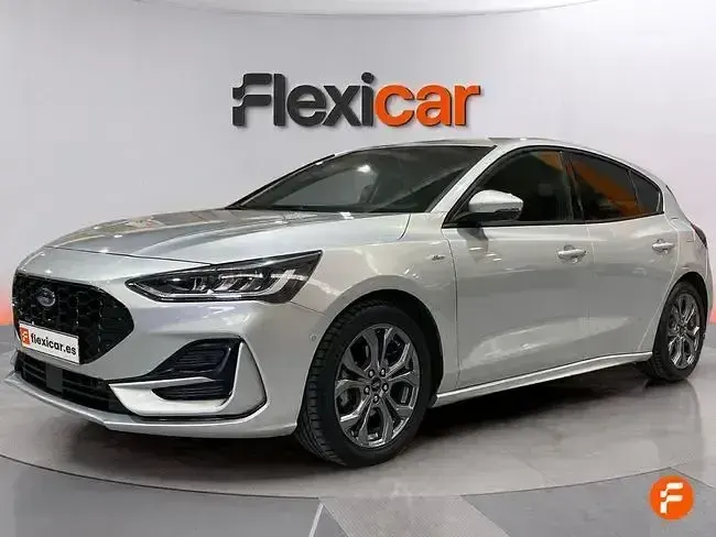 Usado Ford Focus ST-Line 125 CV (91 kW) 2023 Gris Berlina