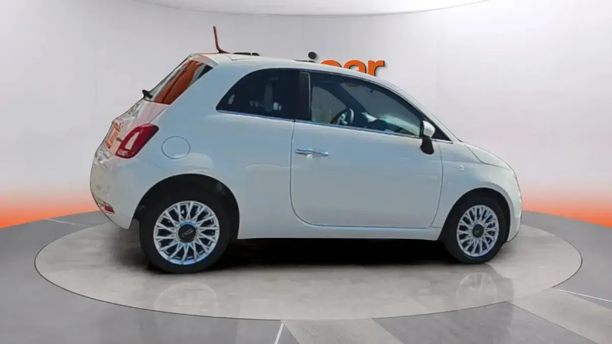 Usado Fiat 500 71 CV (52 kW) 2023 Blanco Berlina