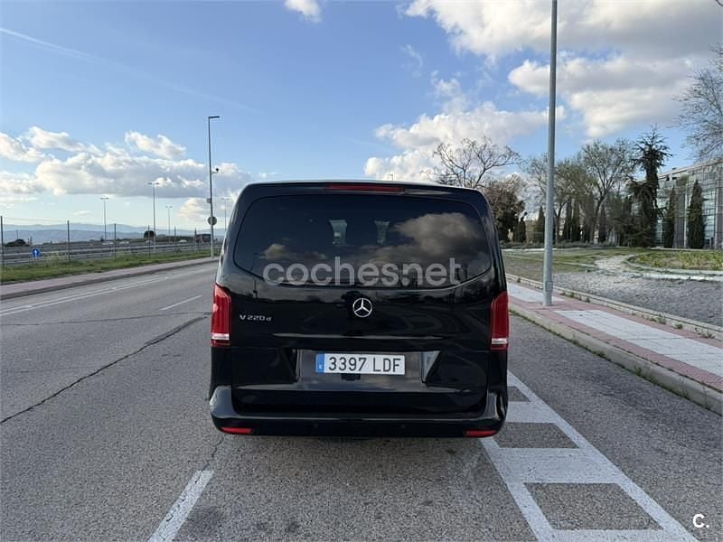 Usado Mercedes V220 Exclusive 163 CV (119 kW) 2019 Negro Monovolumen