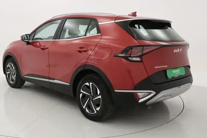 Usado Kia Sportage 150 CV (110 kW) 2022 Rojo SUV