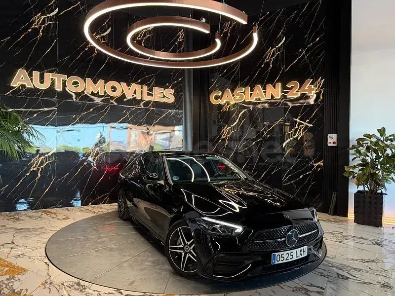 Usado Mercedes C220 200 CV (147 kW) 2022 Negro Berlina