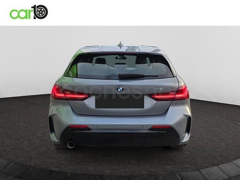 Usado BMW 118 136 CV (100 kW) 2023 Gris / plata Utilitario