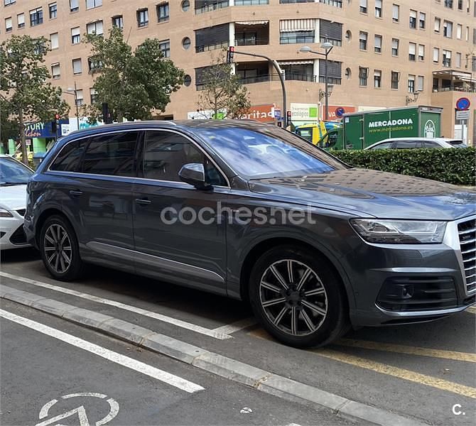 Gris / plata Usado 2016 Audi Q7 Sport SUV | 27.600 € (Caro) - Imagen 1/4