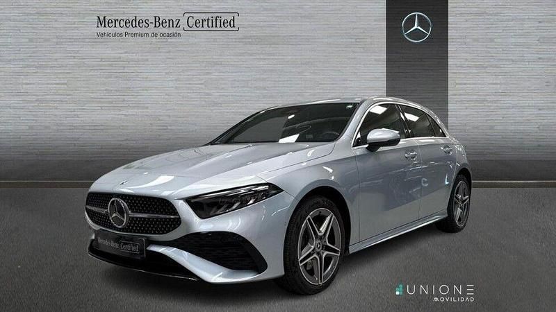 Gris Usado 2025 Mercedes A250 Berlina | 37.900 € (Un poco caro) - Imagen 1/4