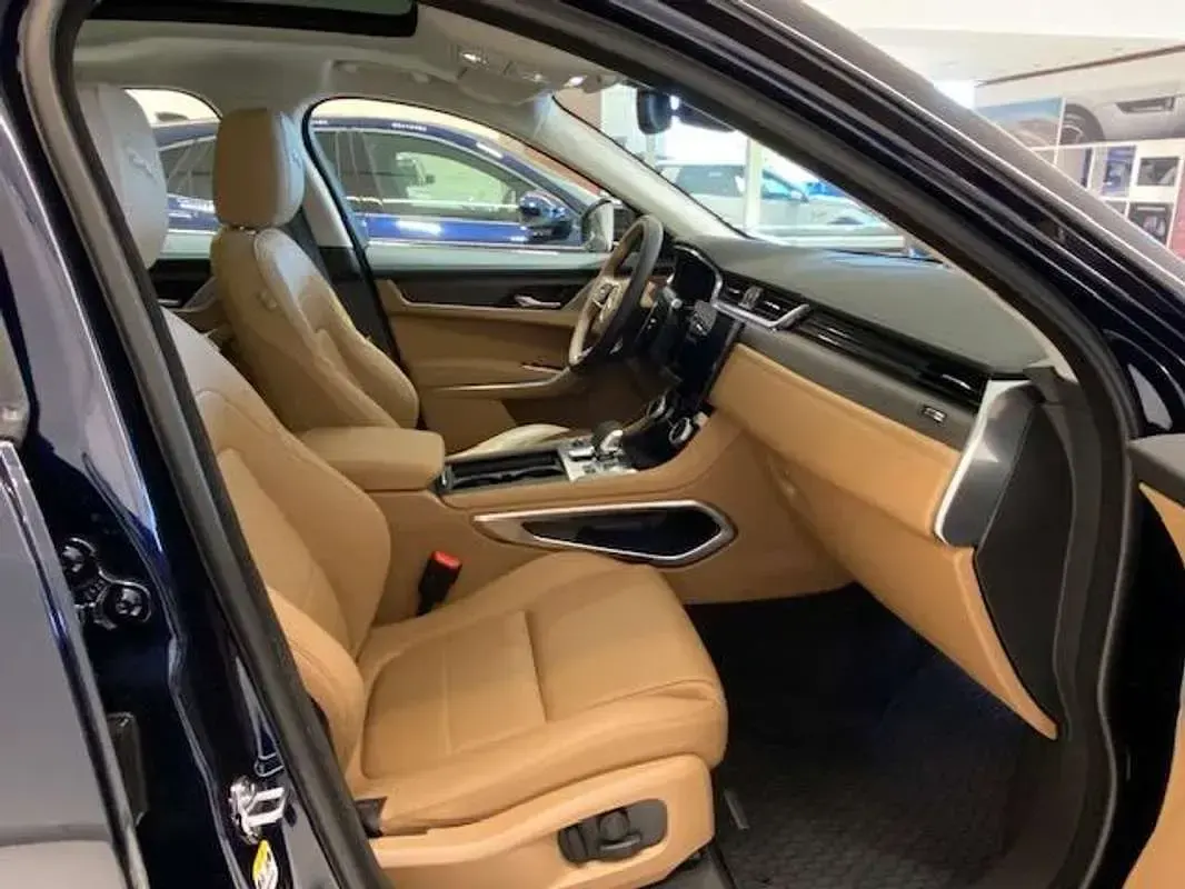 Usado Jaguar F-Pace S 204 CV (150 kW) 2023 Azul SUV