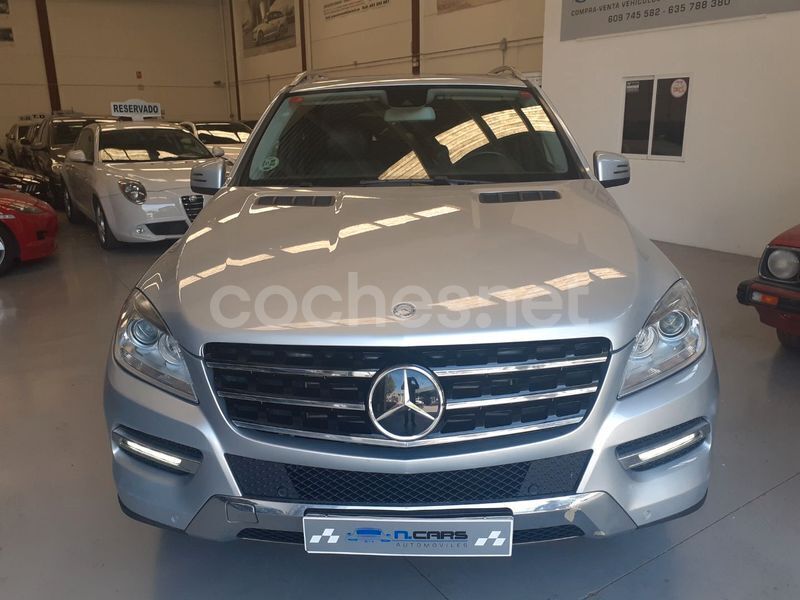 Usado Mercedes ML250 204 CV (150 kW) 2012 Gris / plata SUV