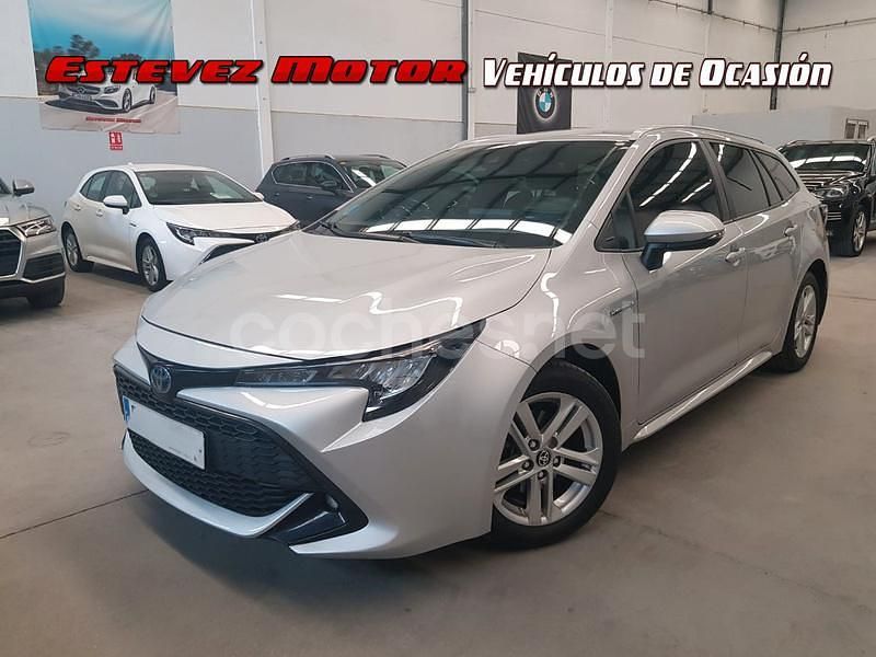 Gris / plata Usado 2021 Toyota Corolla Active Familiar | 21.800 € (Un poco caro) - Imagen 1/4