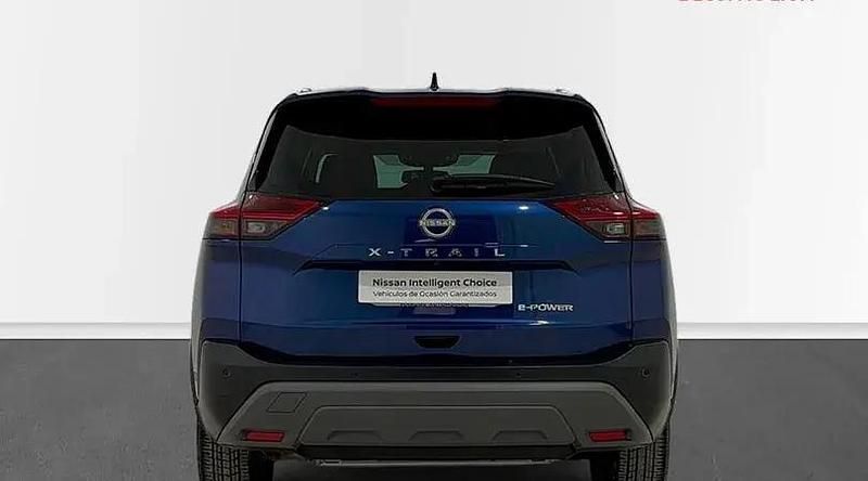 Usado Nissan X-Trail N-Connecta 204 CV (150 kW) 2024 Tokyo blue negro SUV