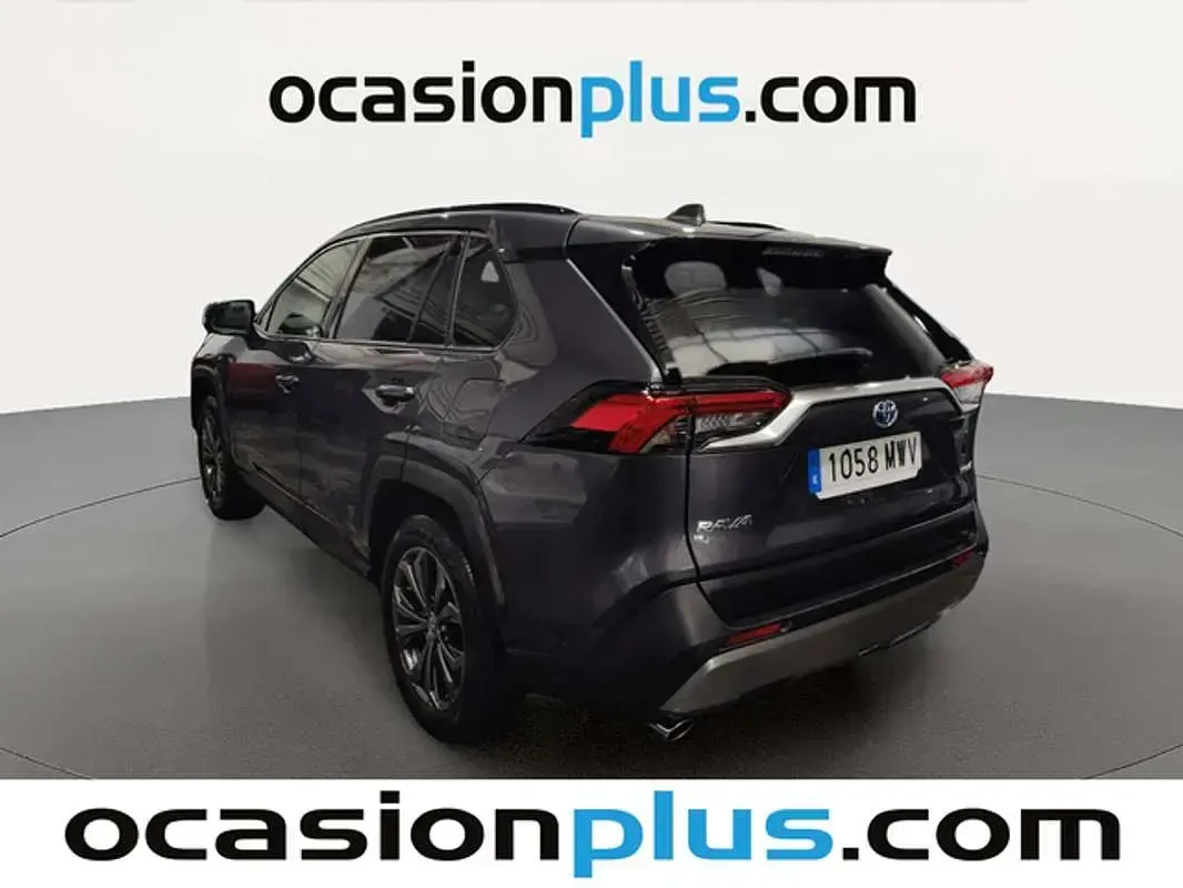 Używany Toyota RAV4 Hybrid Advance 218 KM (160 kW) 2024 Szary SUV