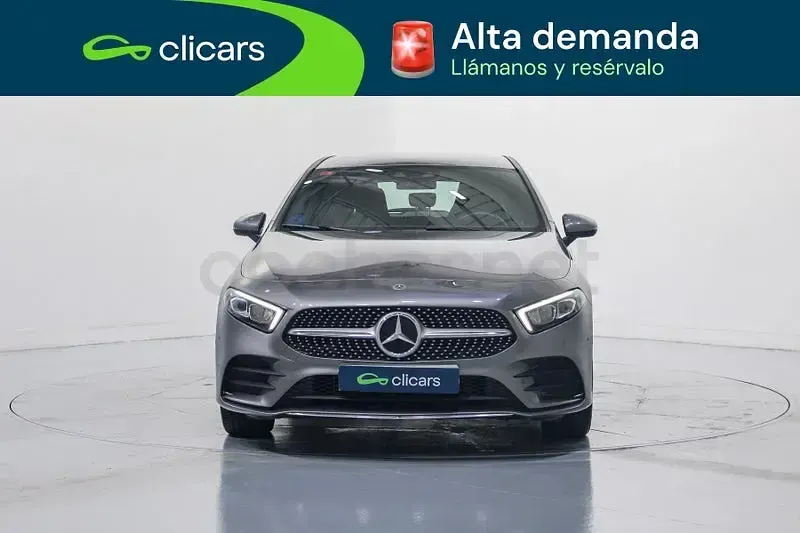 Usado Mercedes A250 218 CV (160 kW) 2021 Gris / plata Berlina