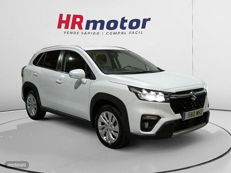 Blanco Usado 2023 Suzuki SX4 Comfort SUV | 19.990 € (Precio justo) - Imagen 1/4